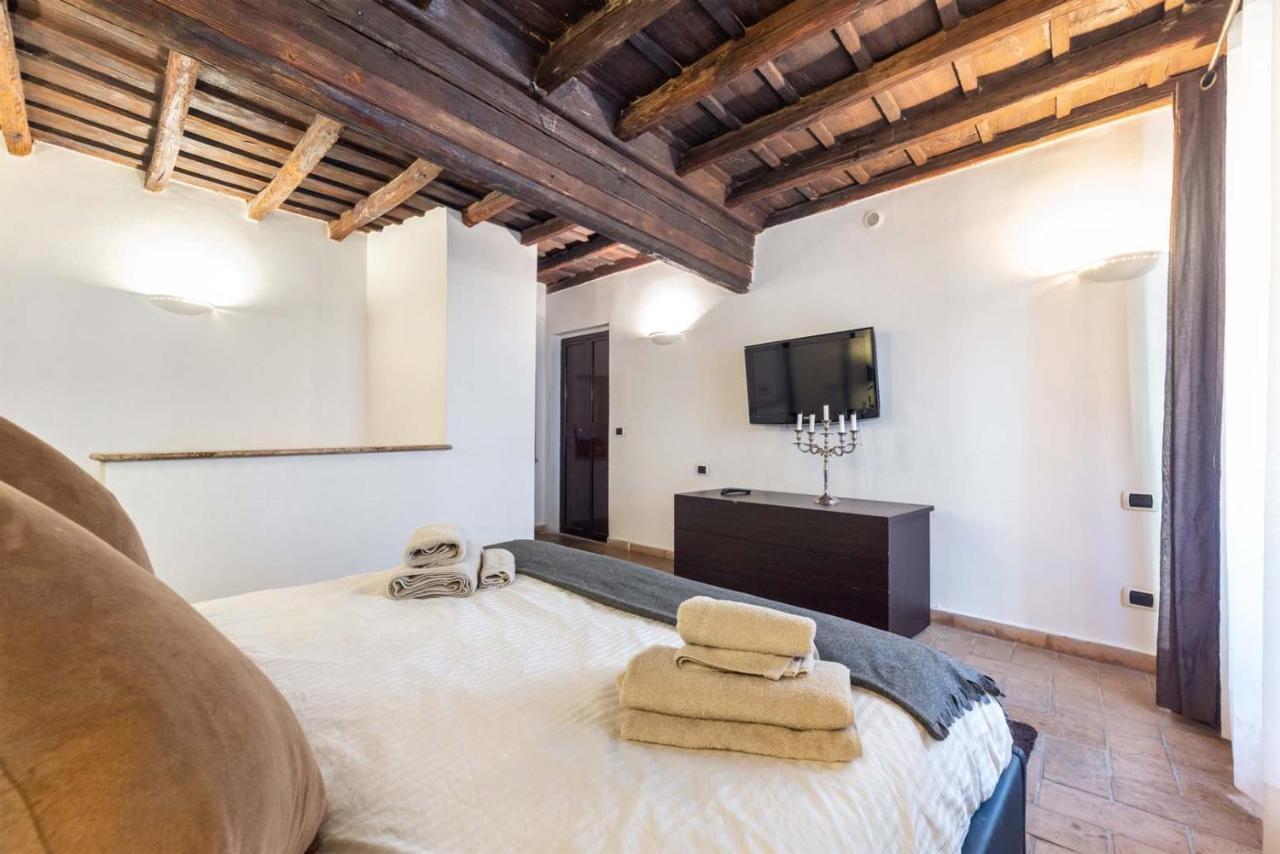Deza Cozy Place In Monti Rom Exterior foto
